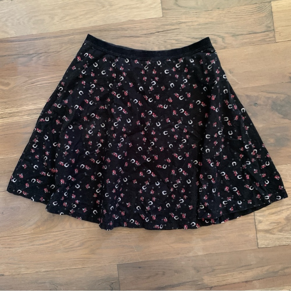 Urban Outfitters Black Velour Skater Skirt Size 1 /Small